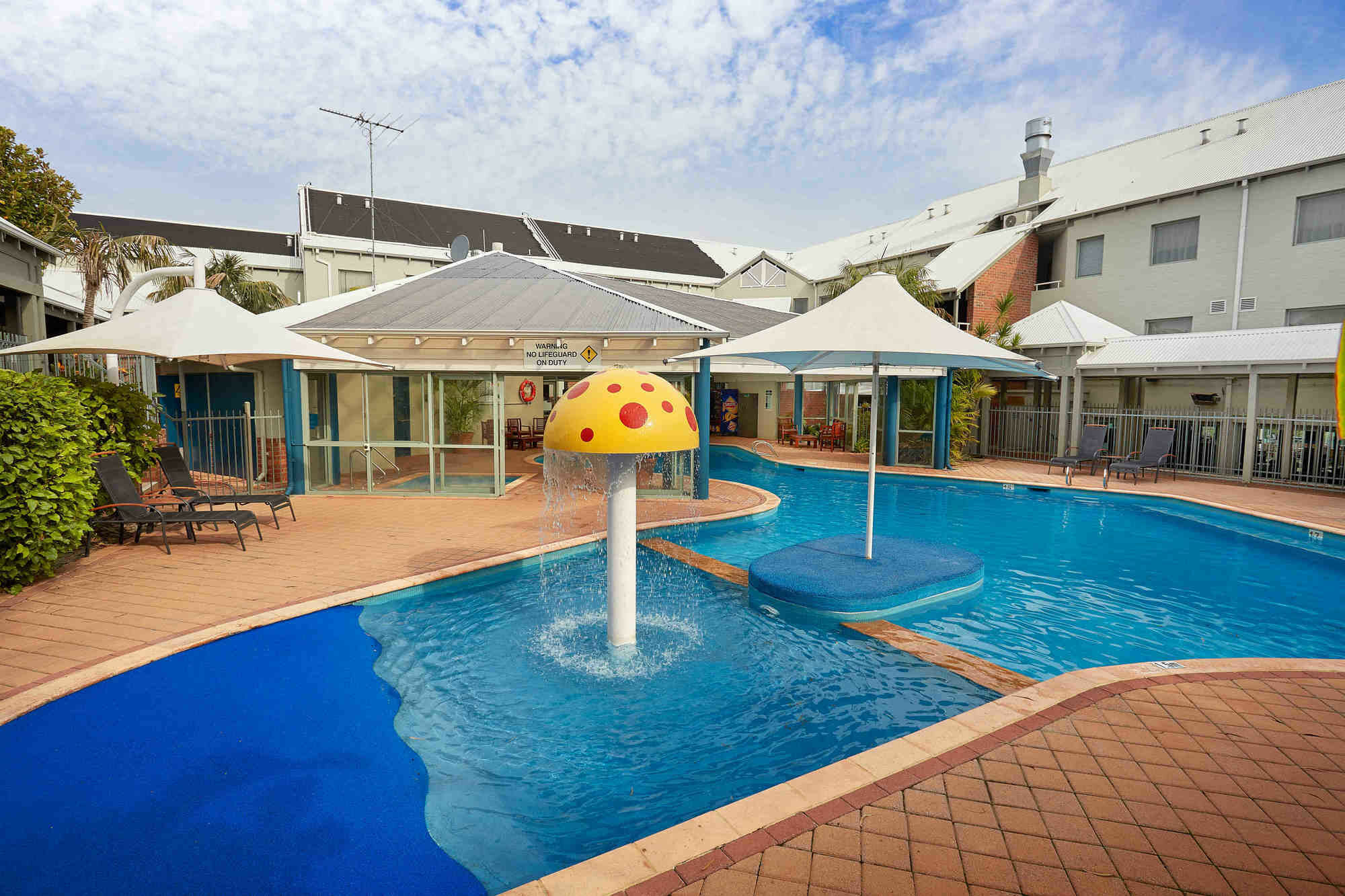 Broadwater Resort Como Perth Exterior foto